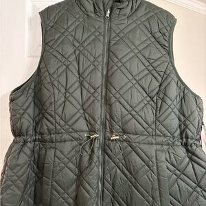 Time and Tru Green Quilted Vest with High Collar
